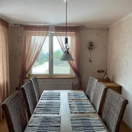 Apartmaji Iva *