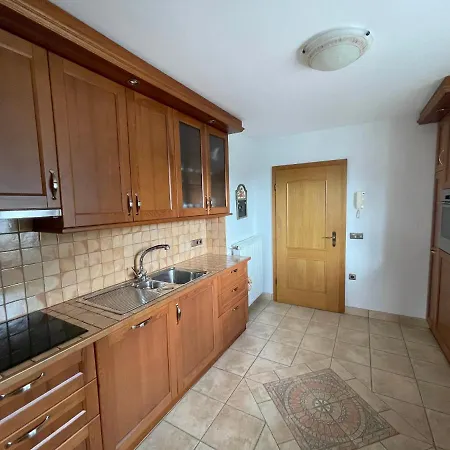 Apartmaji Iva
