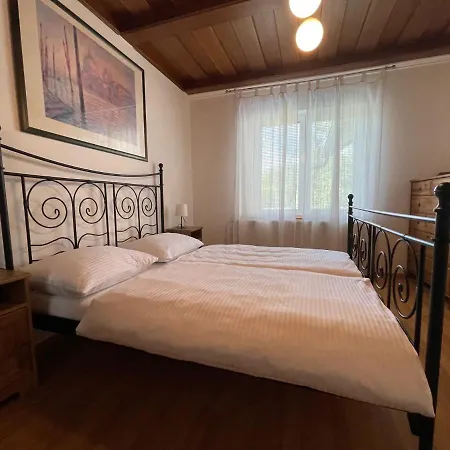 Apartment Apartmaji Iva