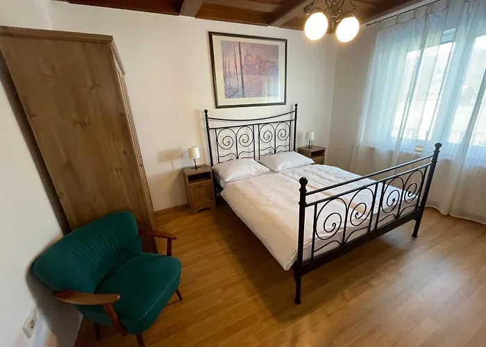 Apartment Apartmaji Iva