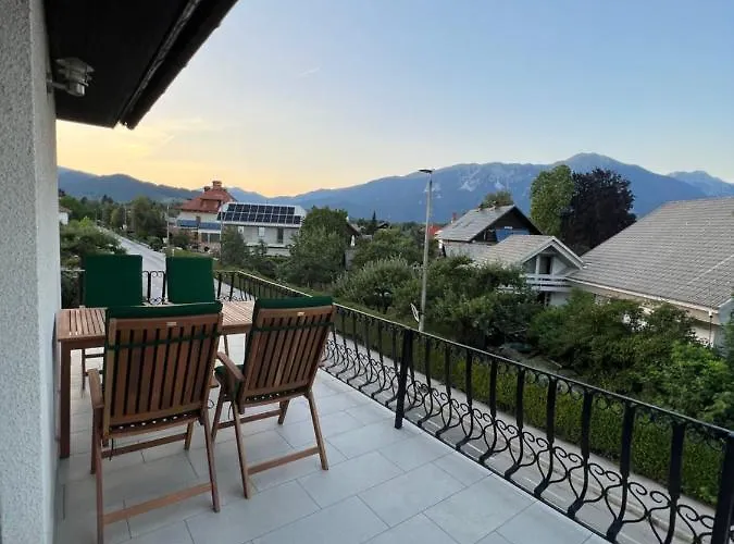 Apartmaji Iva Apartman *